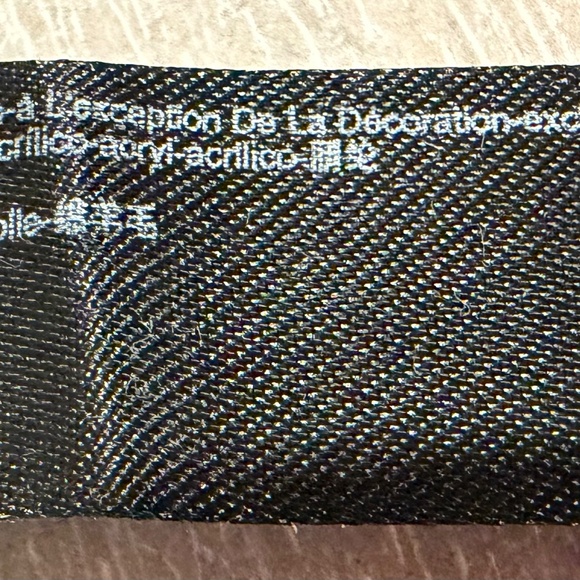 Anthropologie gray floral gloves - Picture 5 of 7